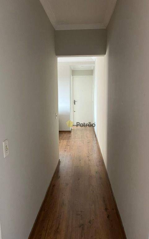 Apartamento à venda com 2 quartos, 68m² - Foto 12