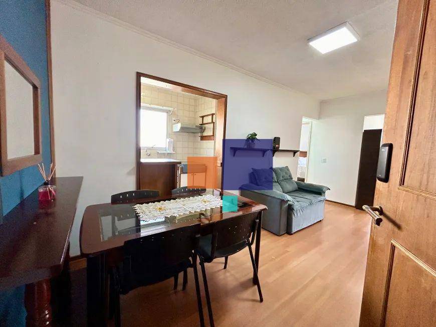 Apartamento para alugar com 1 quarto, 42m² - Foto 3