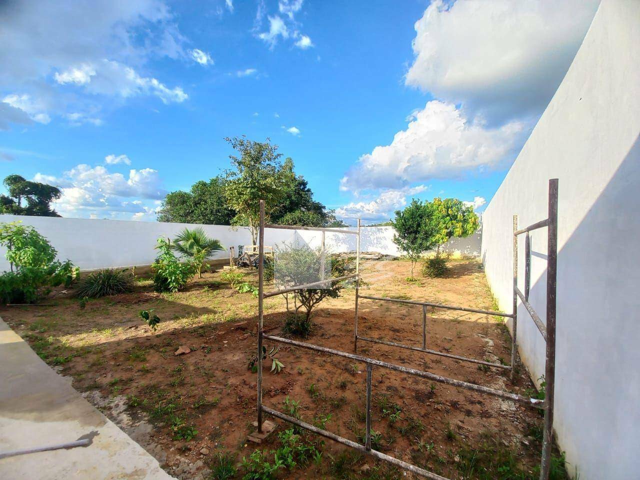 Casa à venda com 3 quartos, 200m² - Foto 5