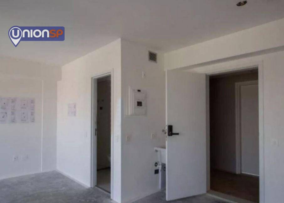 Apartamento à venda com 1 quarto, 35m² - Foto 2