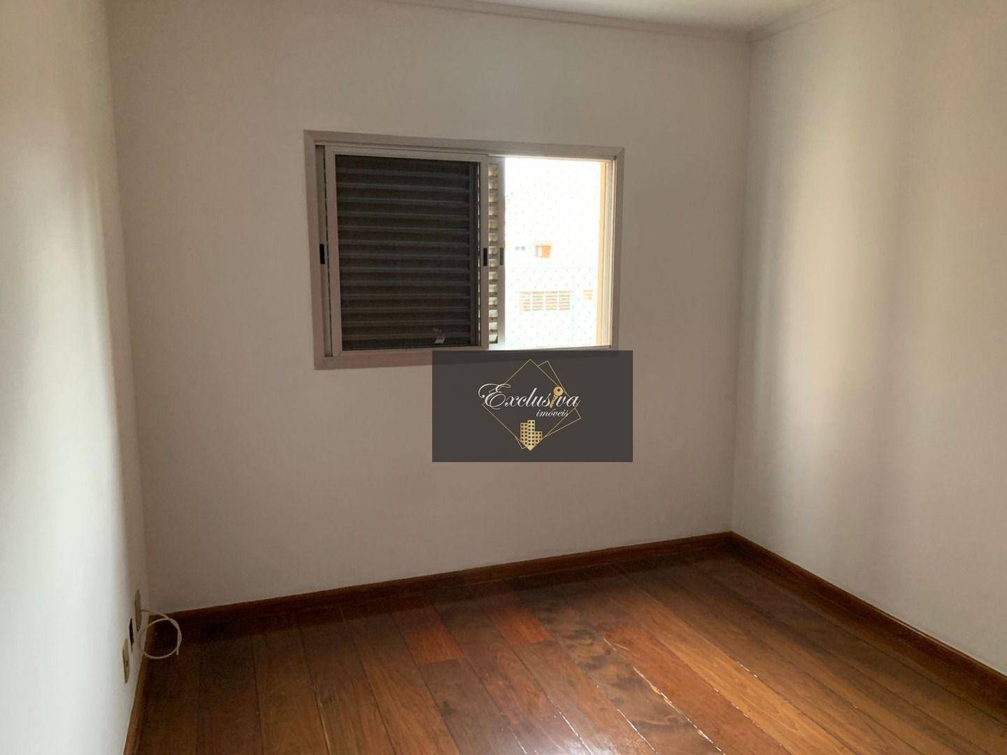 Apartamento à venda com 3 quartos, 142m² - Foto 10