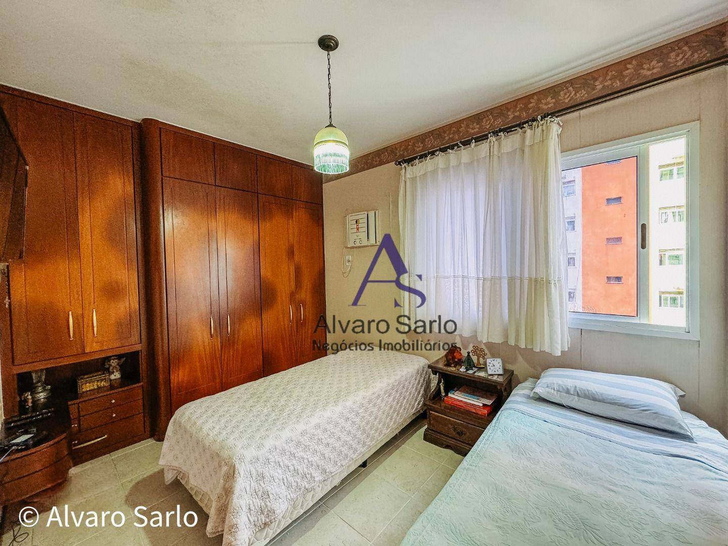 Apartamento à venda com 4 quartos, 180m² - Foto 13