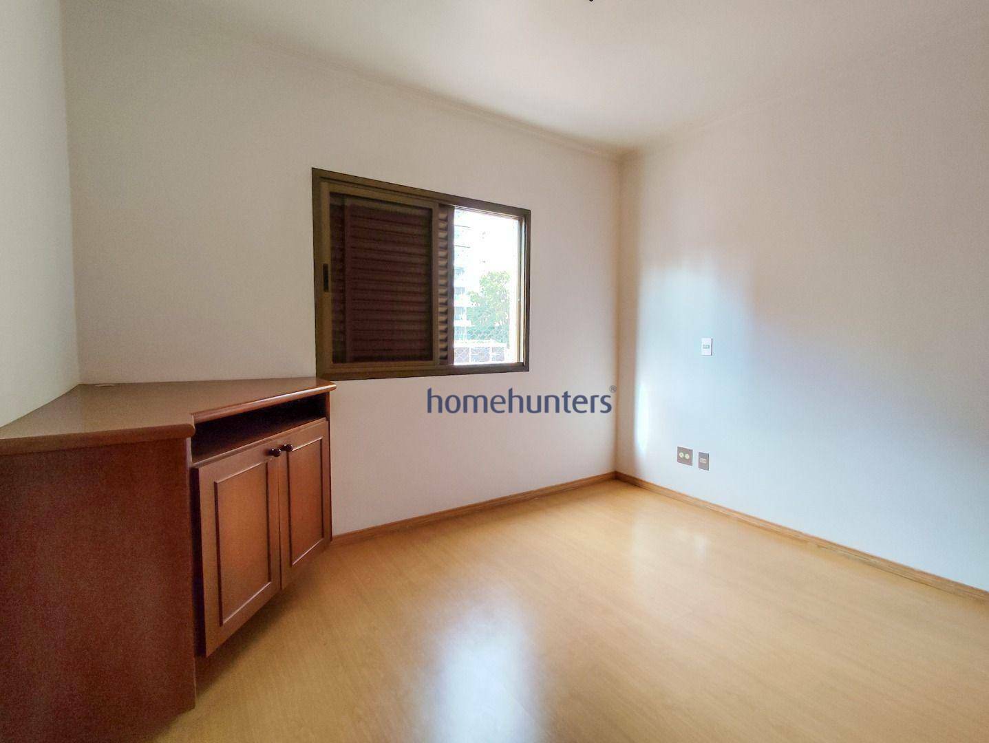 Apartamento para alugar com 3 quartos, 160m² - Foto 7