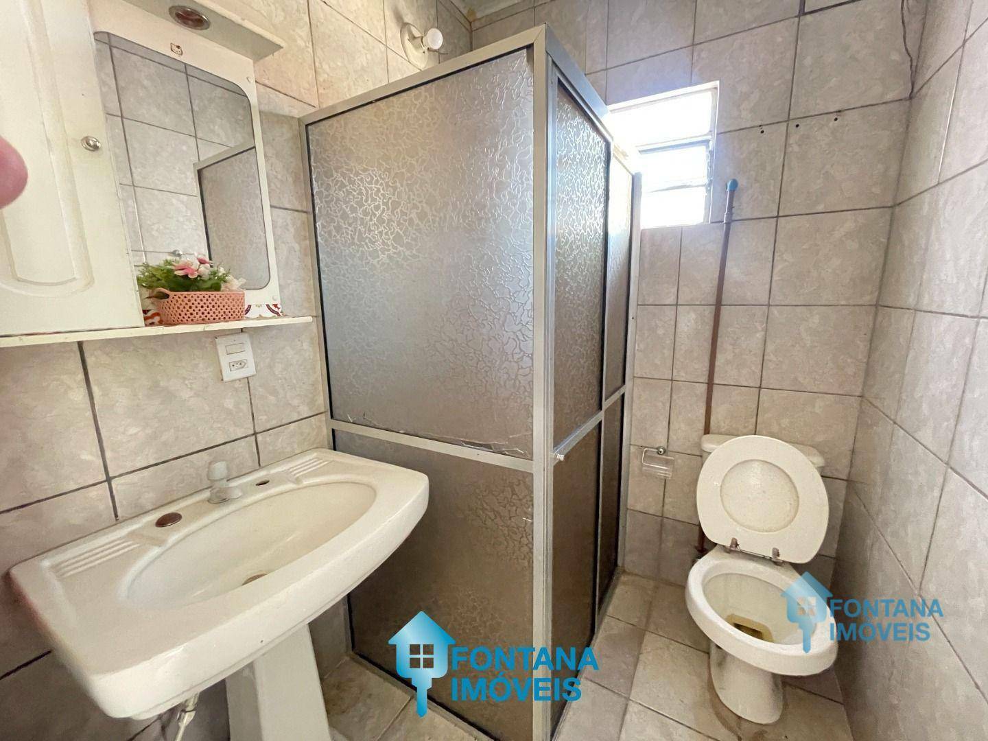 Casa à venda com 2 quartos, 100m² - Foto 9