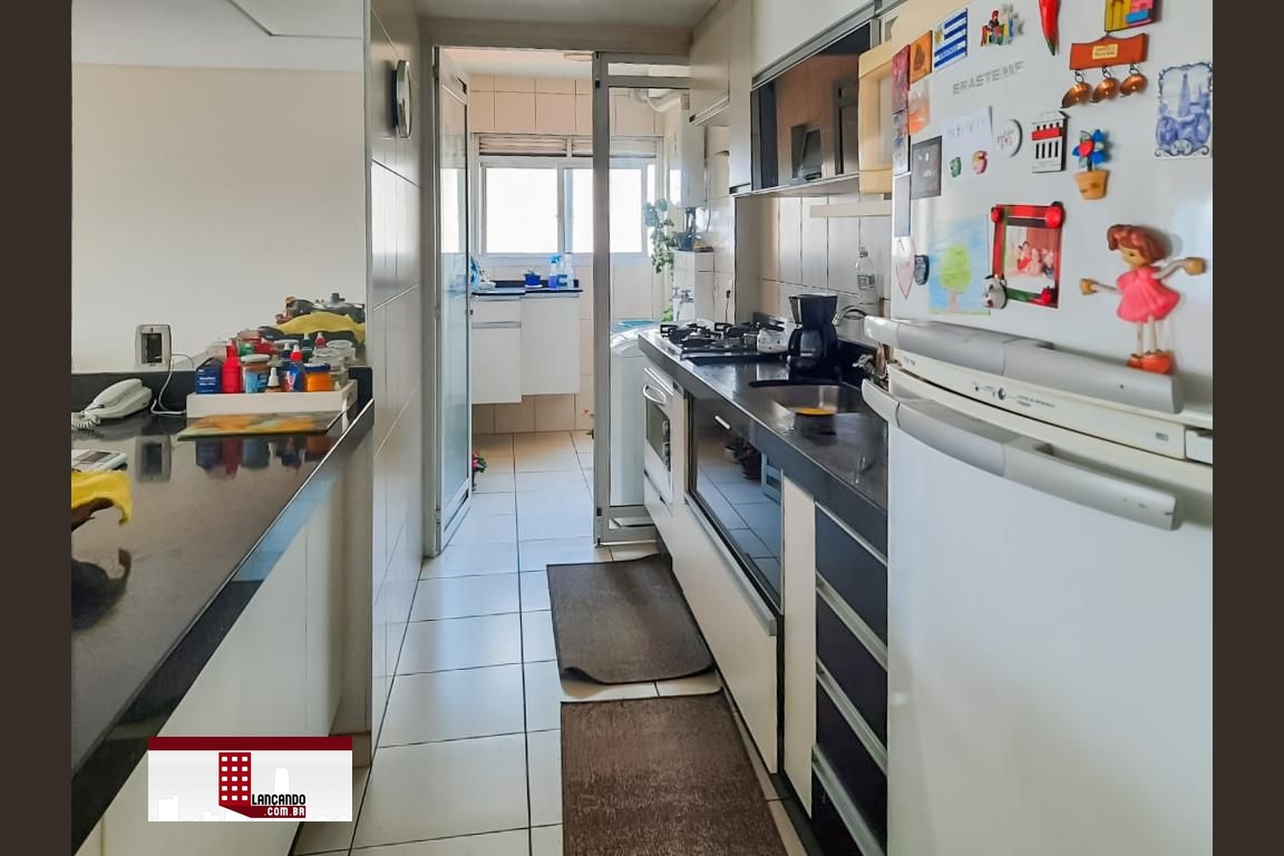 Apartamento à venda com 3 quartos, 83m² - Foto 2