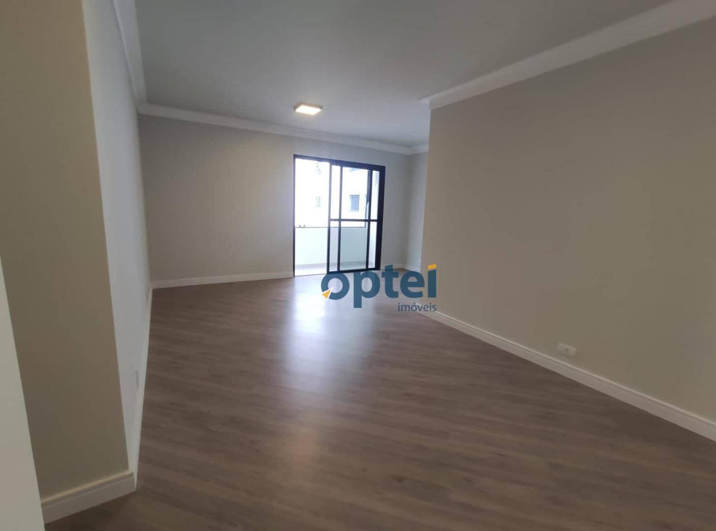 Apartamento à venda com 3 quartos, 102m² - Foto 1