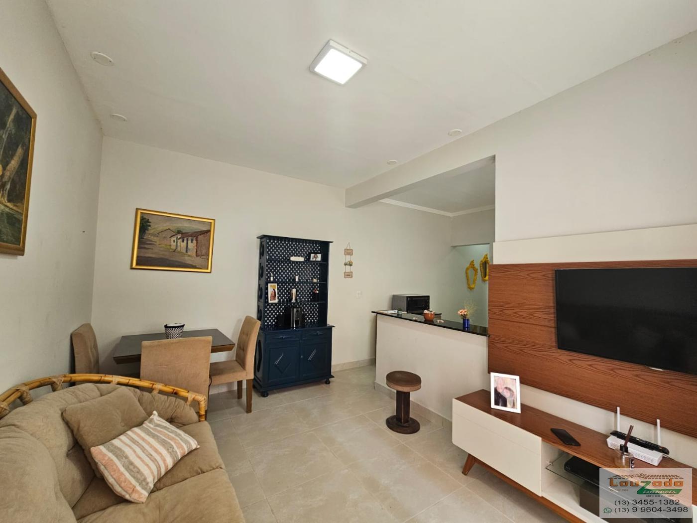 Casa à venda com 2 quartos, 110m² - Foto 2