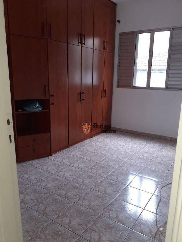 Apartamento à venda com 2 quartos, 60m² - Foto 15