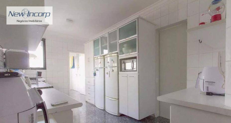 Apartamento à venda com 3 quartos, 165m² - Foto 3