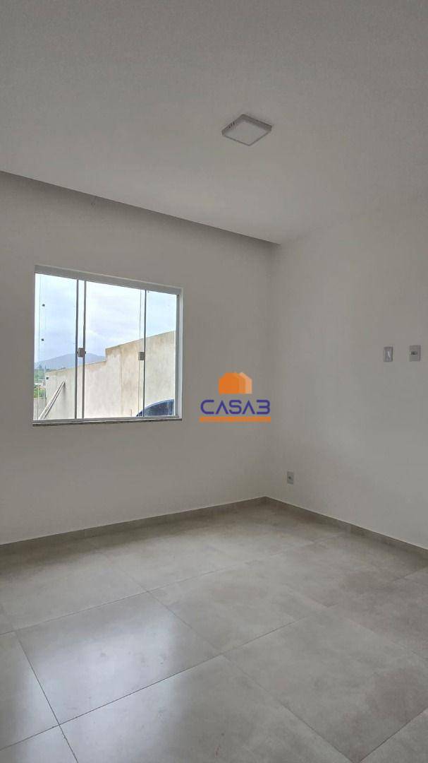 Casa à venda com 2 quartos, 76m² - Foto 9