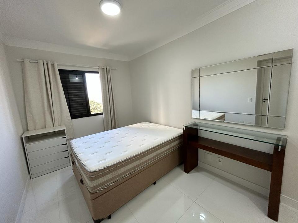 Apartamento à venda com 3 quartos, 84m² - Foto 12