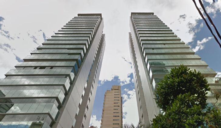 Apartamento à venda com 4 quartos, 288m² - Foto 1