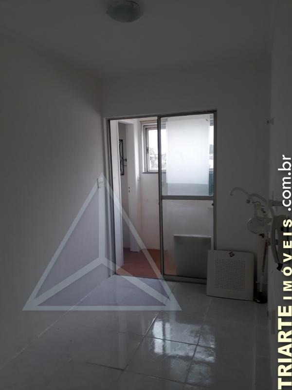 Apartamento para alugar com 2 quartos, 60m² - Foto 15