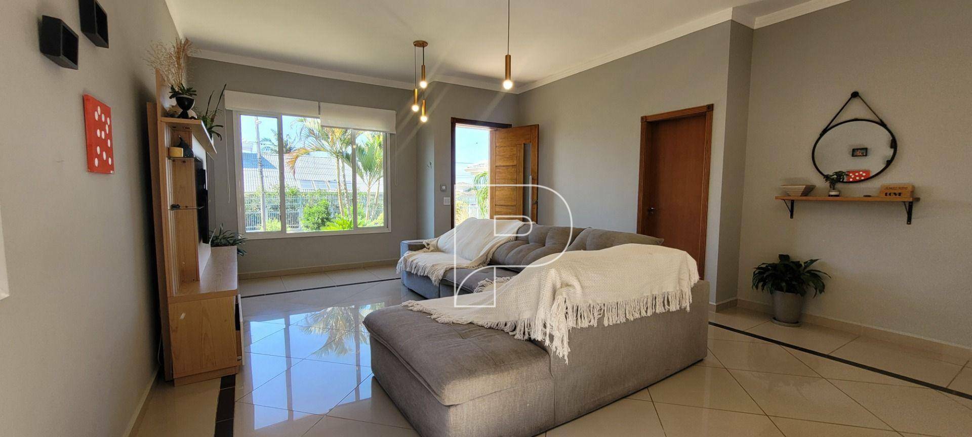 Casa de Condomínio à venda e aluguel com 4 quartos, 219m² - Foto 4