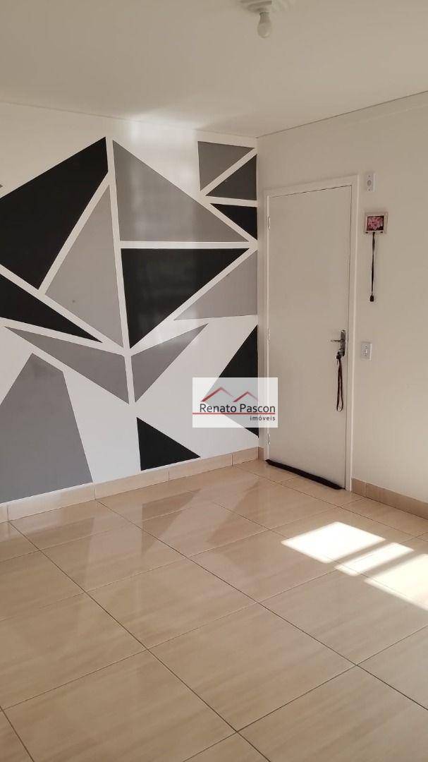 Apartamento à venda com 2 quartos, 49m² - Foto 2