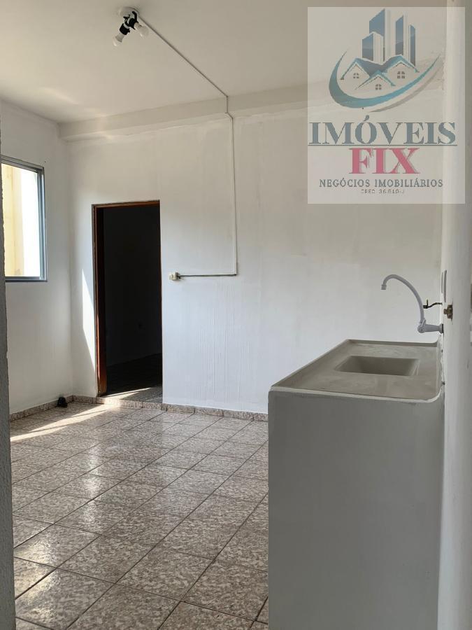 Casa à venda com 4 quartos, 180m² - Foto 26