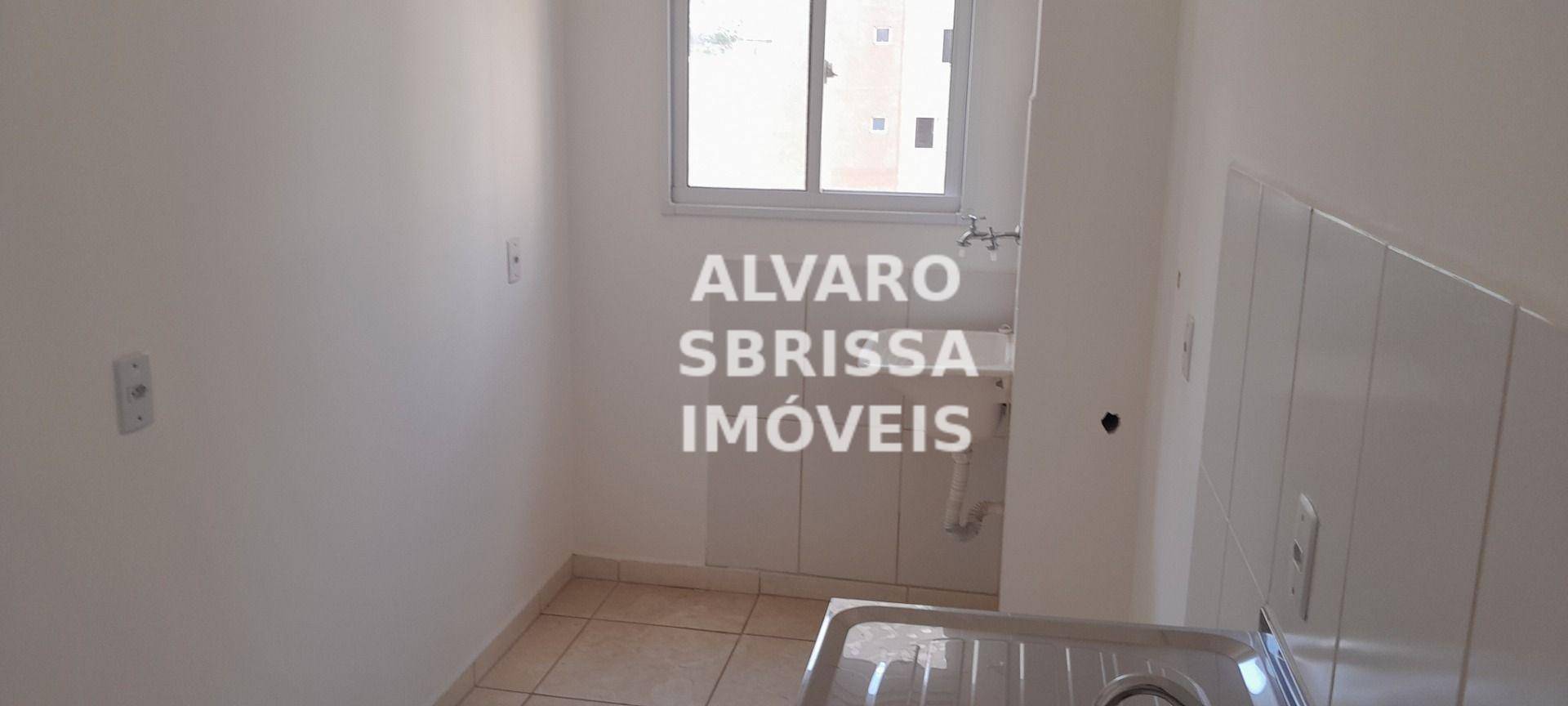 Apartamento à venda com 2 quartos, 43m² - Foto 2