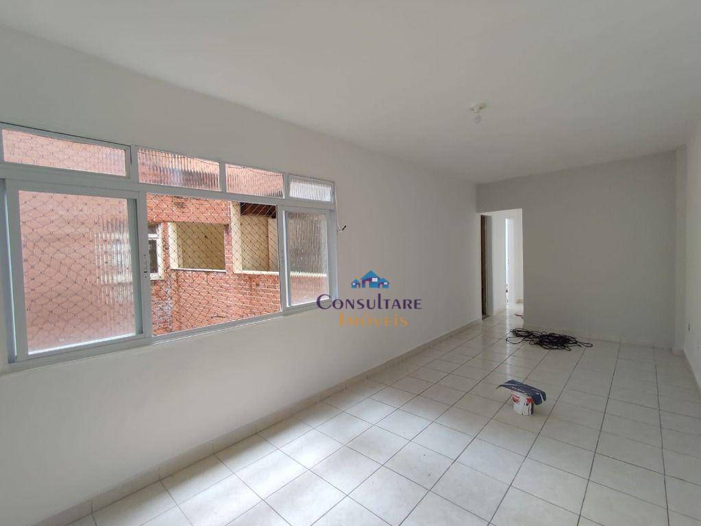 Apartamento para alugar com 3 quartos, 107m² - Foto 19