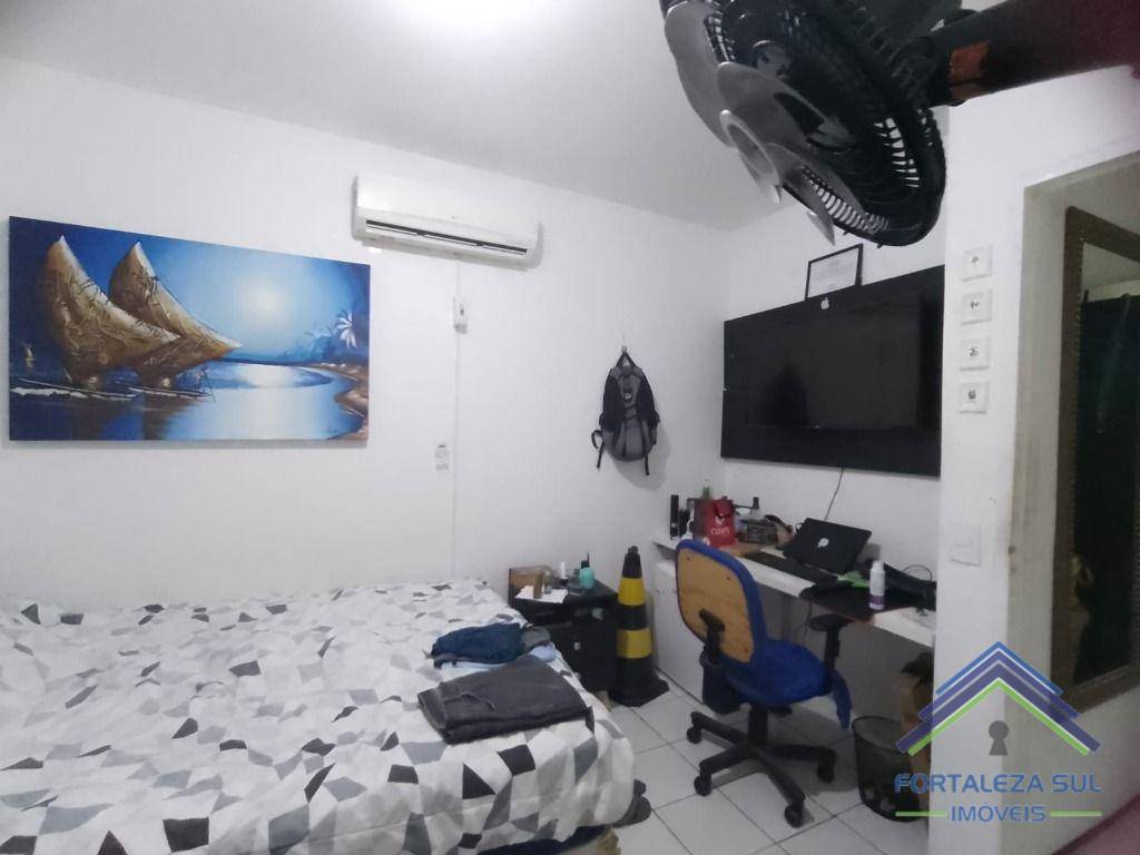 Apartamento à venda com 3 quartos, 95m² - Foto 8