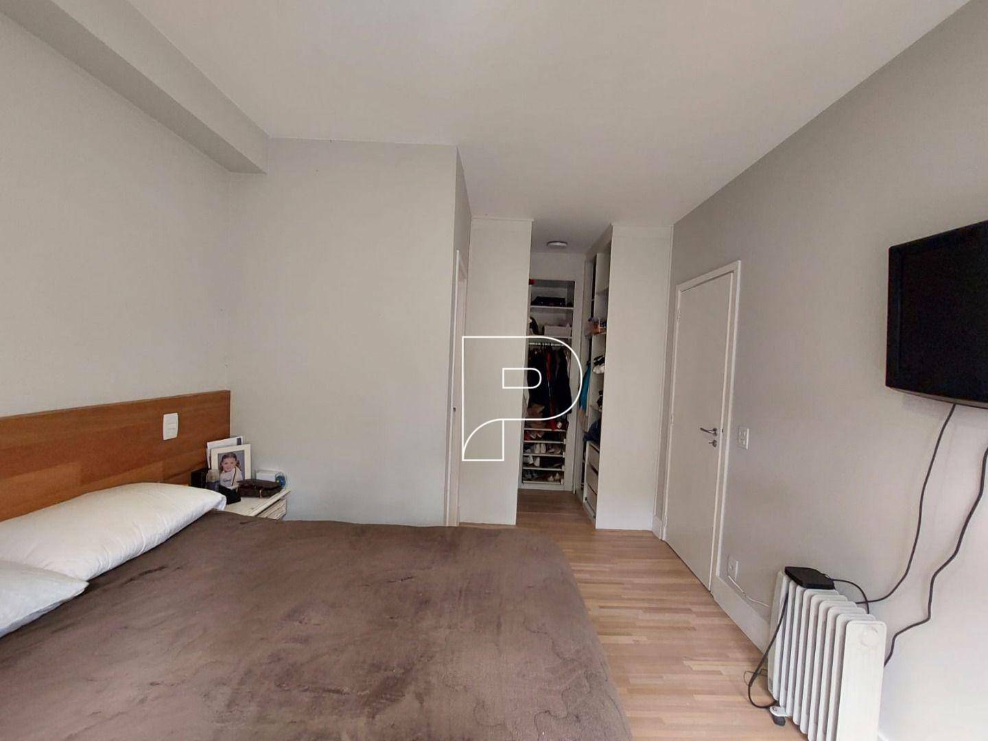 Apartamento à venda com 3 quartos, 105m² - Foto 19