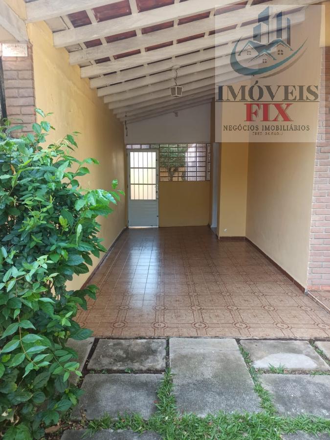 Casa à venda com 3 quartos, 150m² - Foto 4