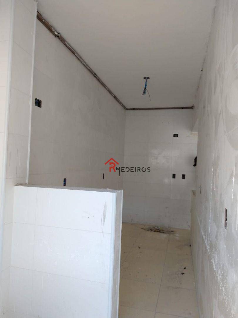 Apartamento à venda com 2 quartos, 66m² - Foto 6