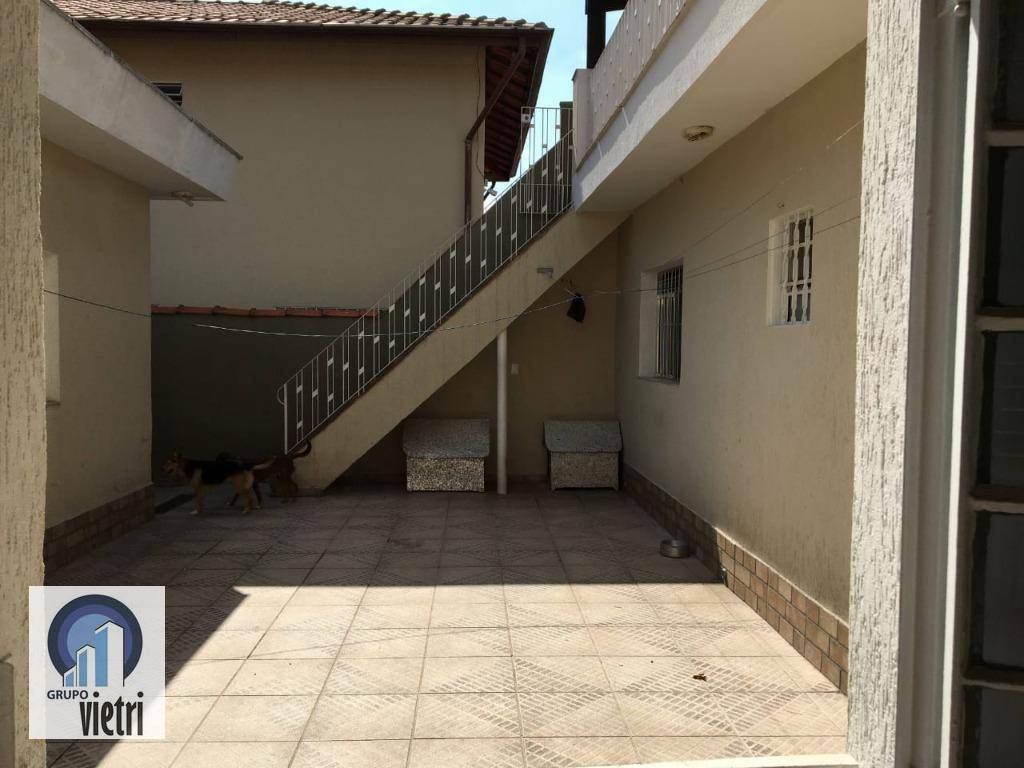 Casa à venda com 4 quartos, 160m² - Foto 9