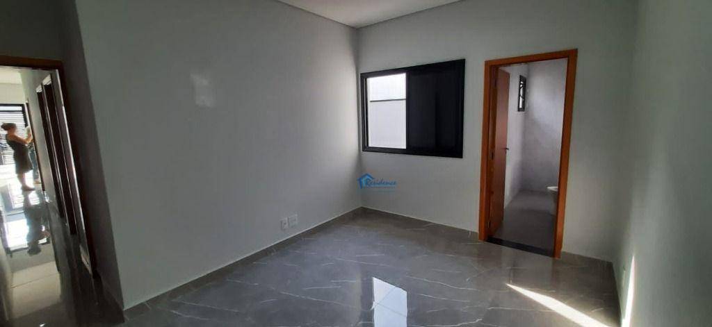 Casa à venda com 3 quartos, 90m² - Foto 4