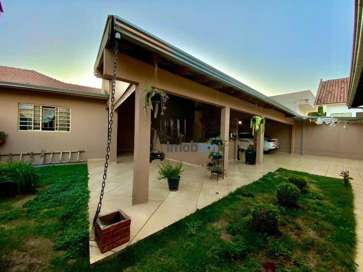 Casa, 5 quartos, 387 m² - Foto 1