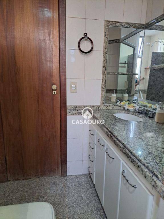 Apartamento à venda com 3 quartos, 125m² - Foto 20