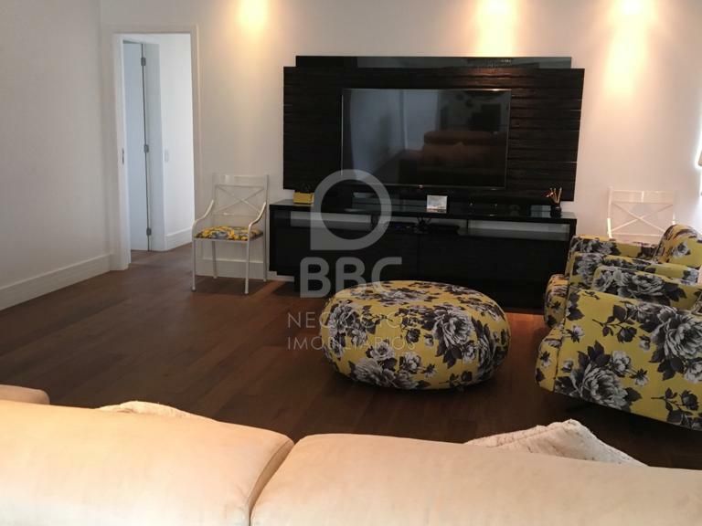 Apartamento à venda com 3 quartos, 186m² - Foto 11