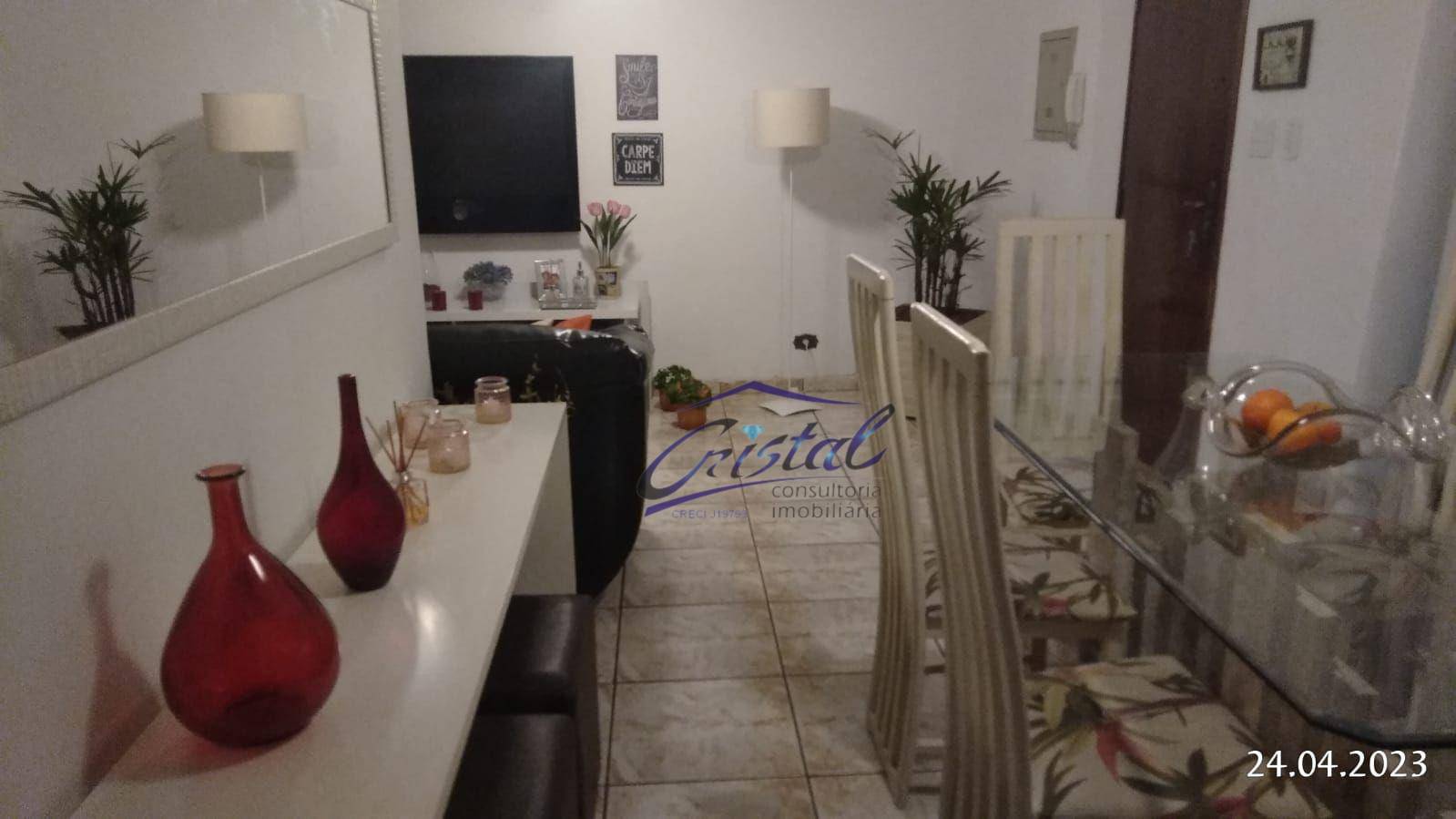 Apartamento à venda com 3 quartos, 67m² - Foto 2