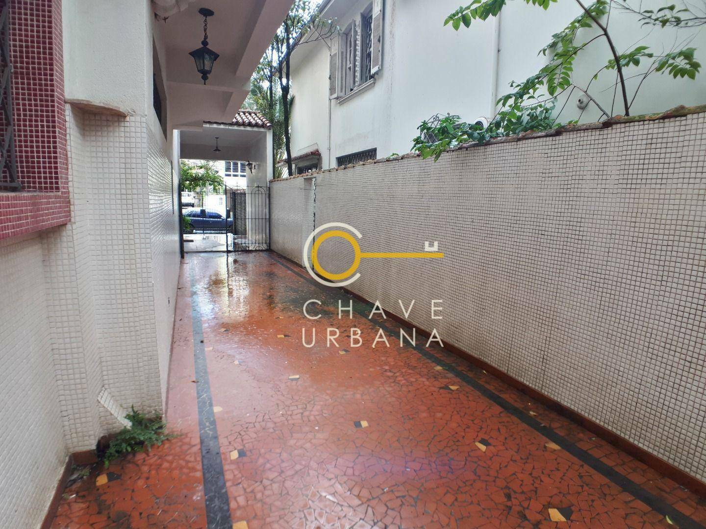 Casa para alugar com 3 quartos, 335m² - Foto 24