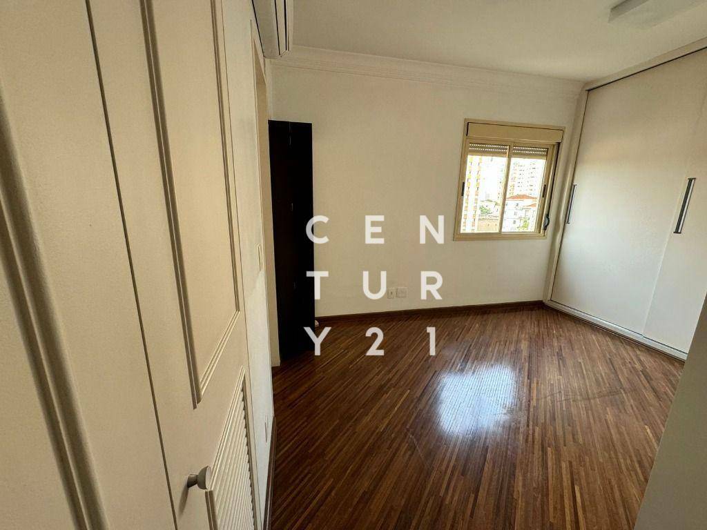 Apartamento à venda com 3 quartos, 107m² - Foto 12