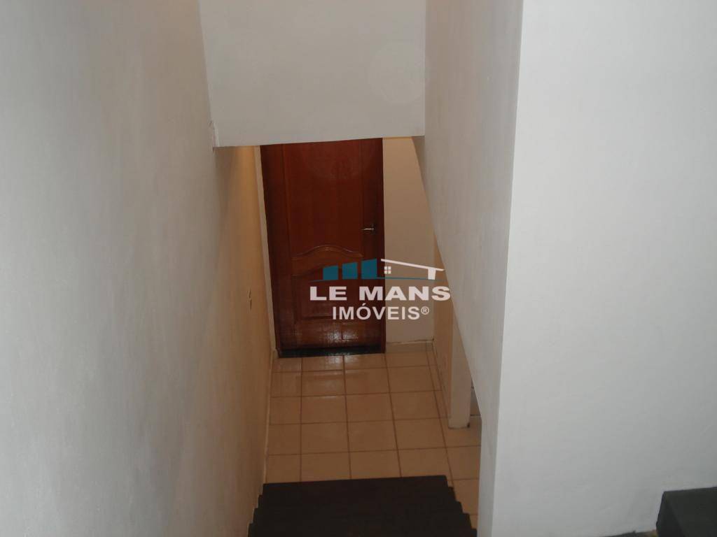 Casa à venda com 3 quartos, 176m² - Foto 10