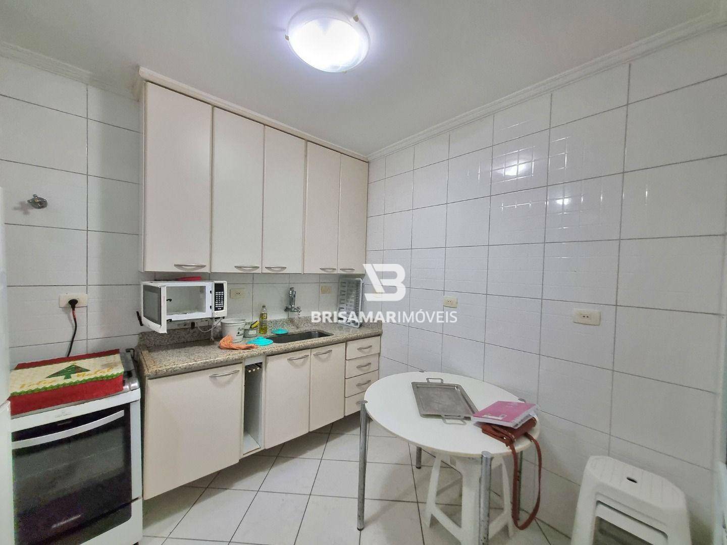 Apartamento à venda com 2 quartos, 72m² - Foto 12