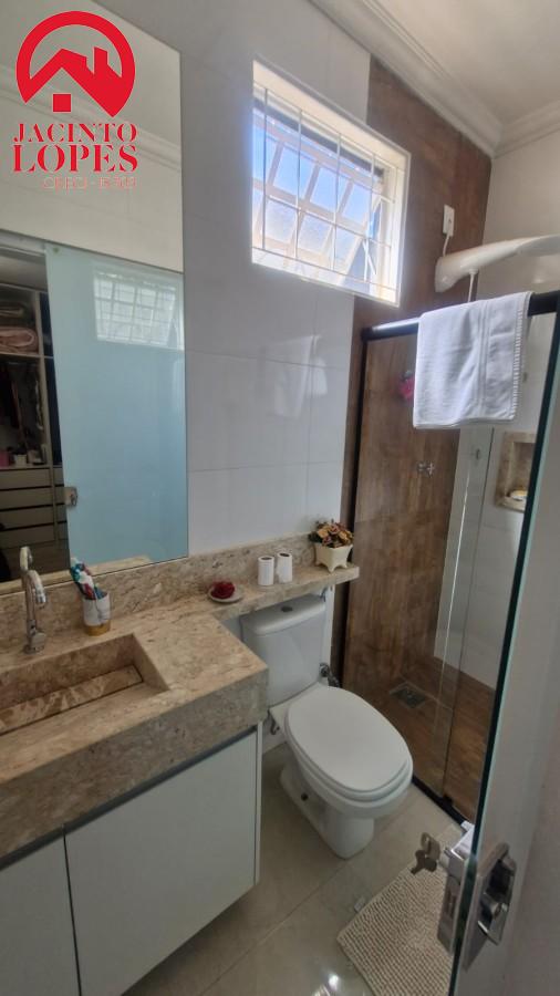 Casa de Condomínio à venda com 3 quartos, 250m² - Foto 26