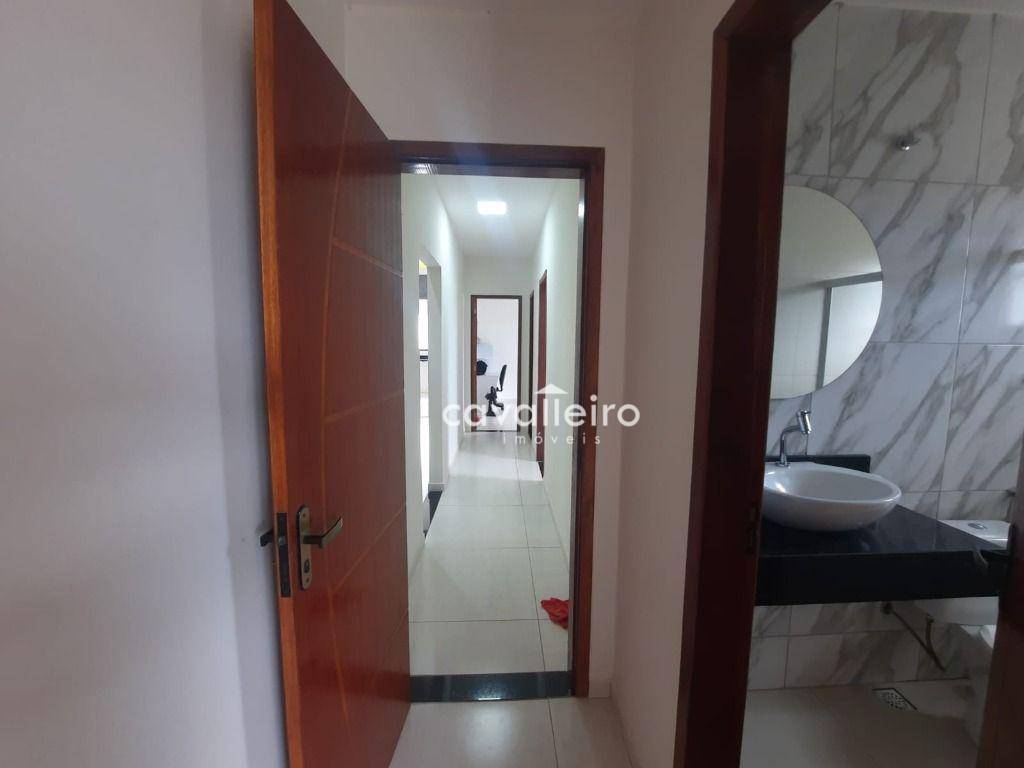 Casa à venda com 3 quartos, 180m² - Foto 17