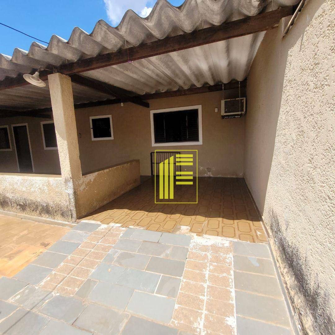 Casa para alugar com 2 quartos, 70m² - Foto 3