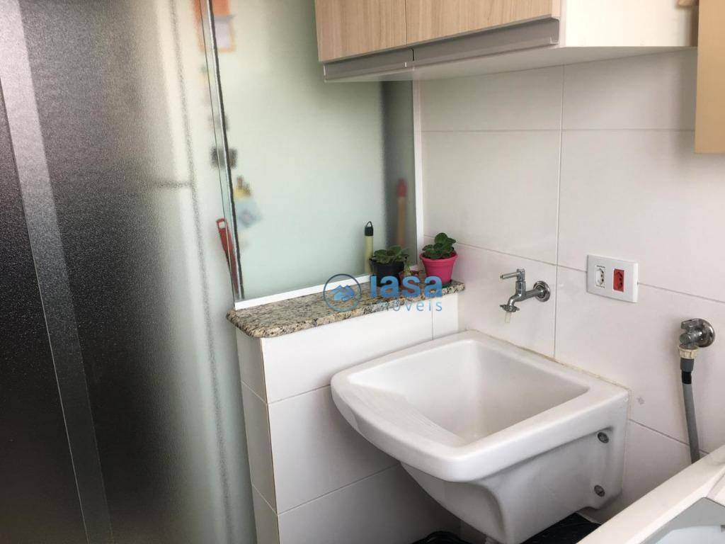 Apartamento à venda com 2 quartos, 60m² - Foto 12