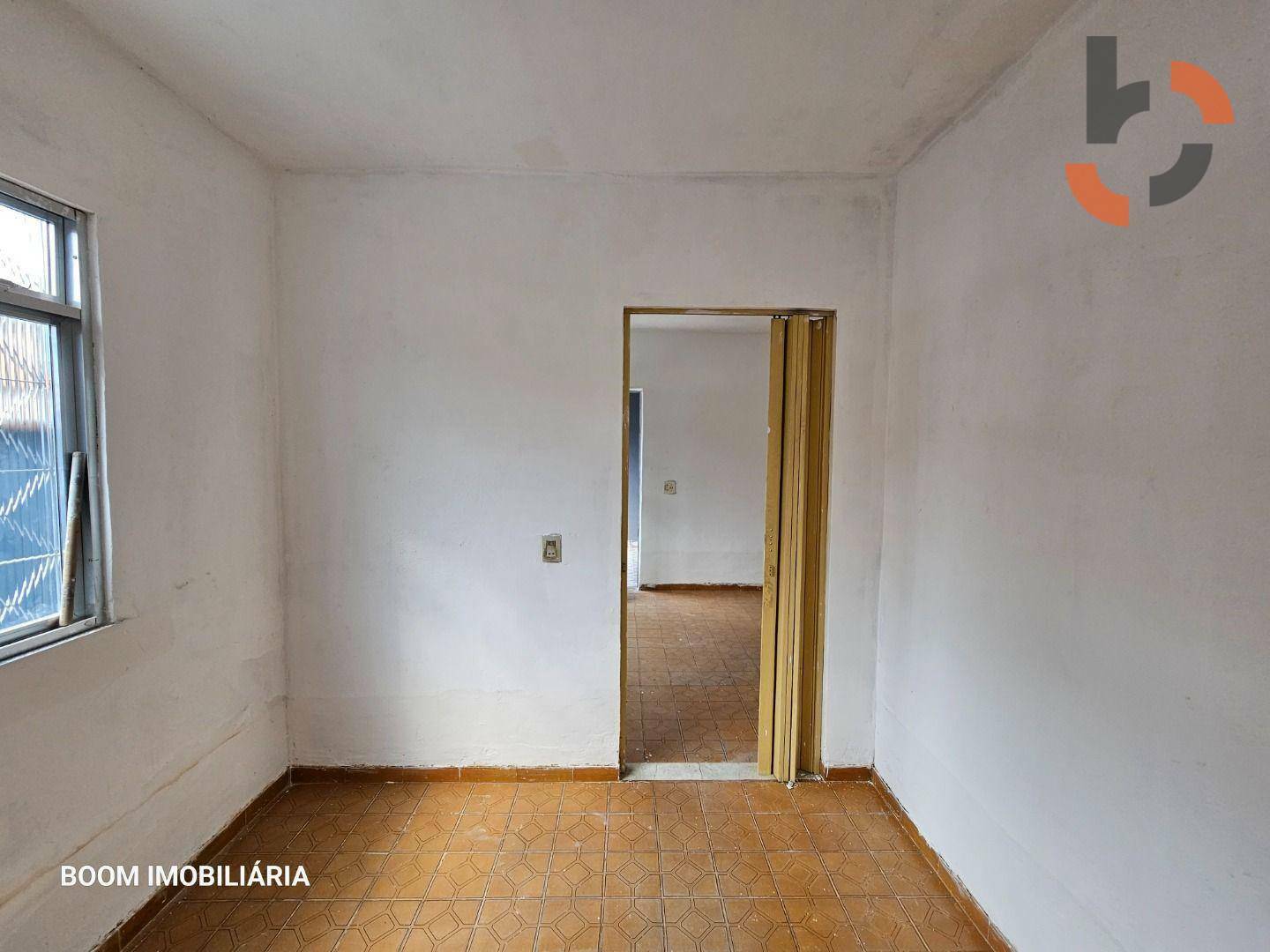 Casa à venda com 3 quartos, 96m² - Foto 12