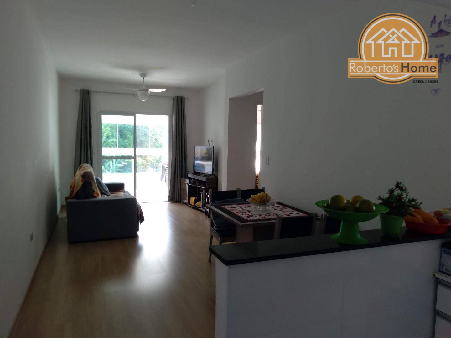 Apartamento à venda com 2 quartos, 73m² - Foto 4