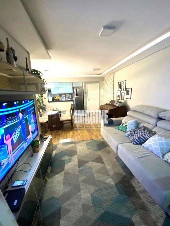 Apartamento à venda com 3 quartos, 83m² - Foto 4