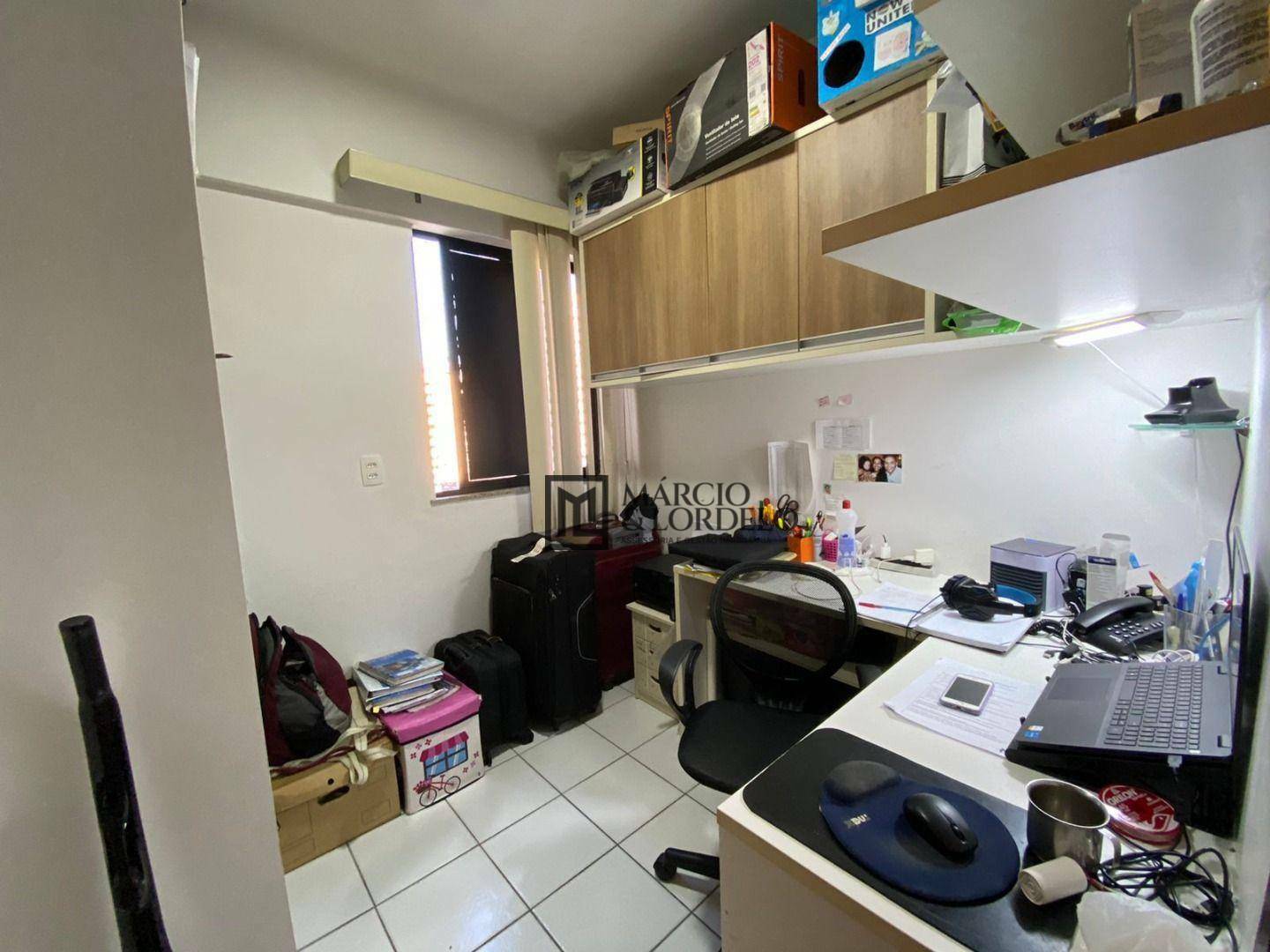 Apartamento à venda com 3 quartos, 64m² - Foto 2