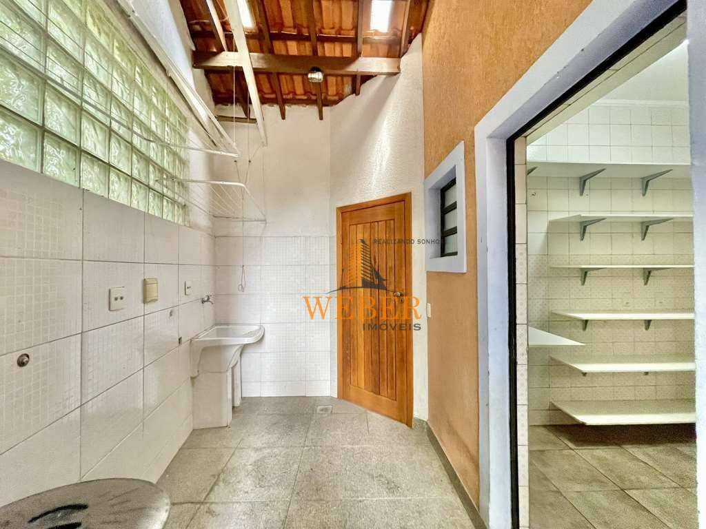 Casa de Condomínio à venda com 5 quartos, 360m² - Foto 25