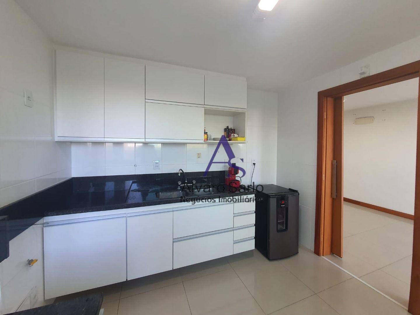 Apartamento à venda com 2 quartos, 90m² - Foto 12