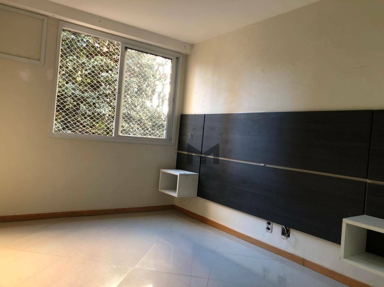 Apartamento à venda com 3 quartos, 90m² - Foto 27