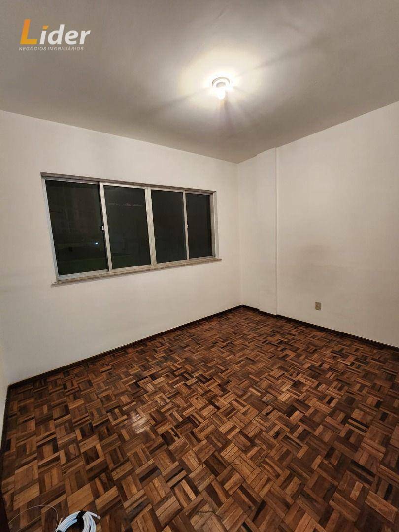 Apartamento para alugar com 1 quarto, 45m² - Foto 4