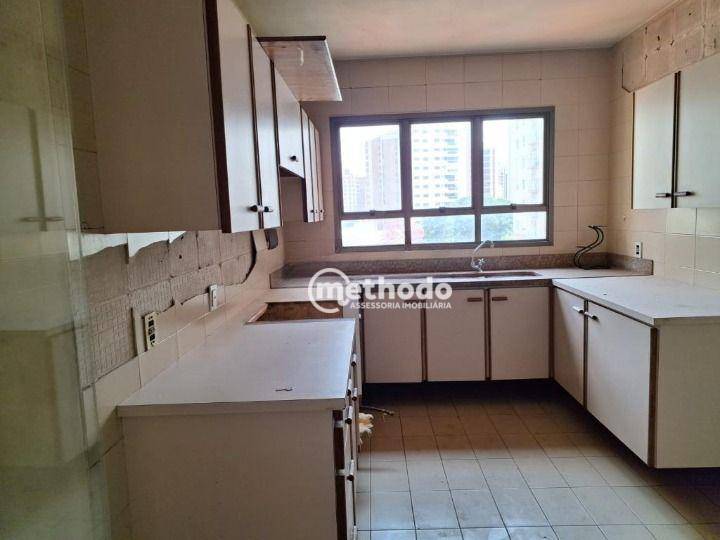 Apartamento à venda com 4 quartos, 207m² - Foto 5