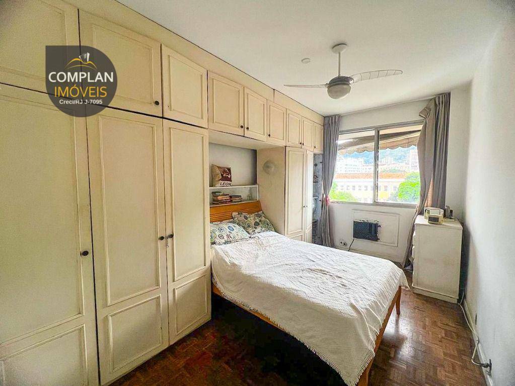 Apartamento à venda com 3 quartos, 135m² - Foto 12